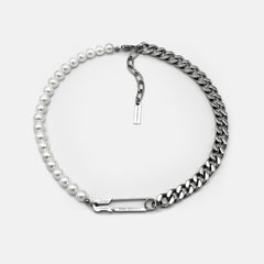 SAFETY PIN PEARL CUBAN CHAIN