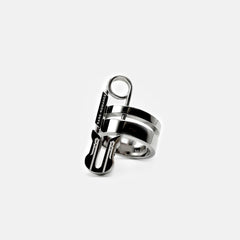 SAFETY PIN RING