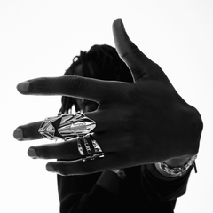 HINGED EXO-ARMOUR RING