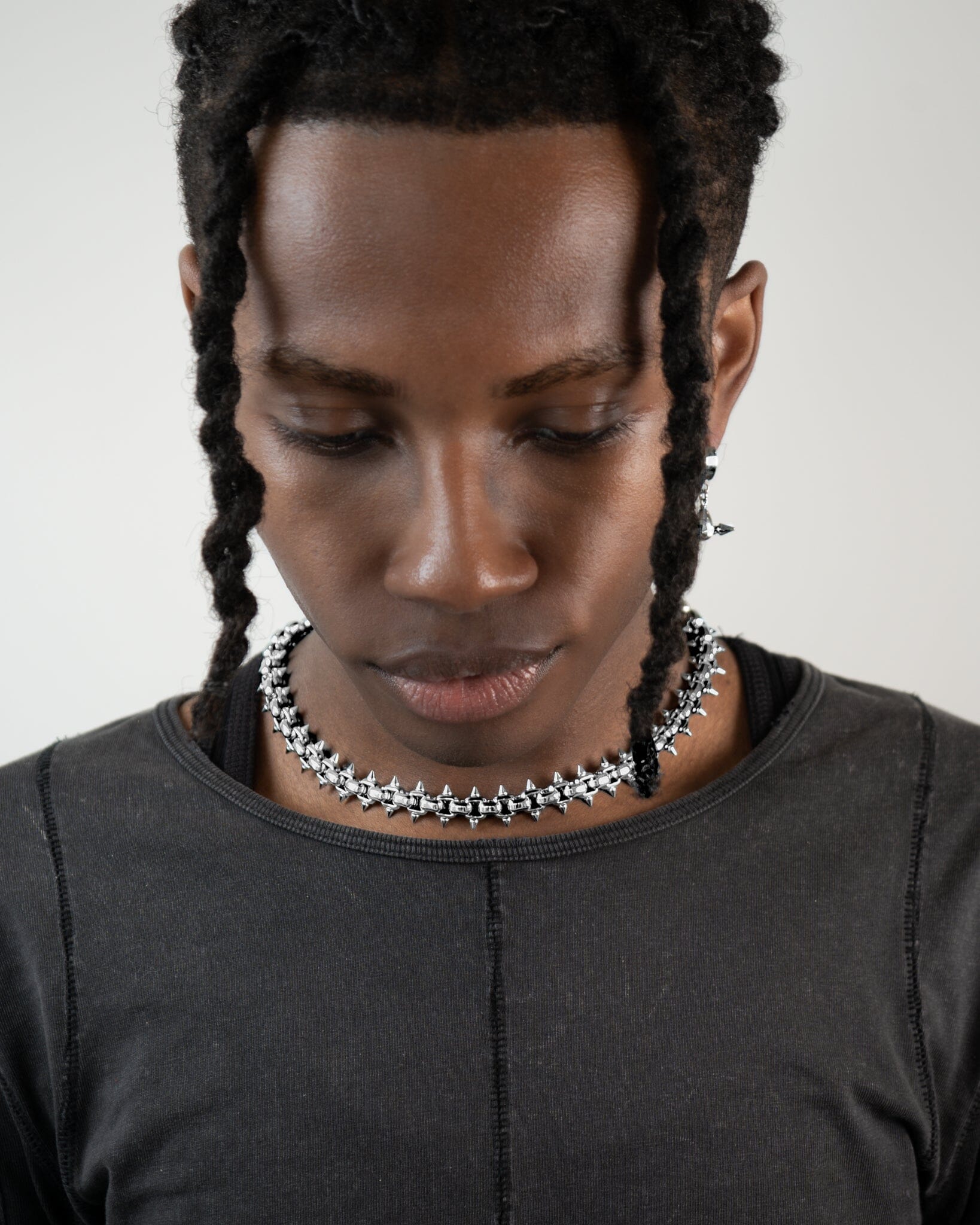 BOX LINK SPIKE CHAIN