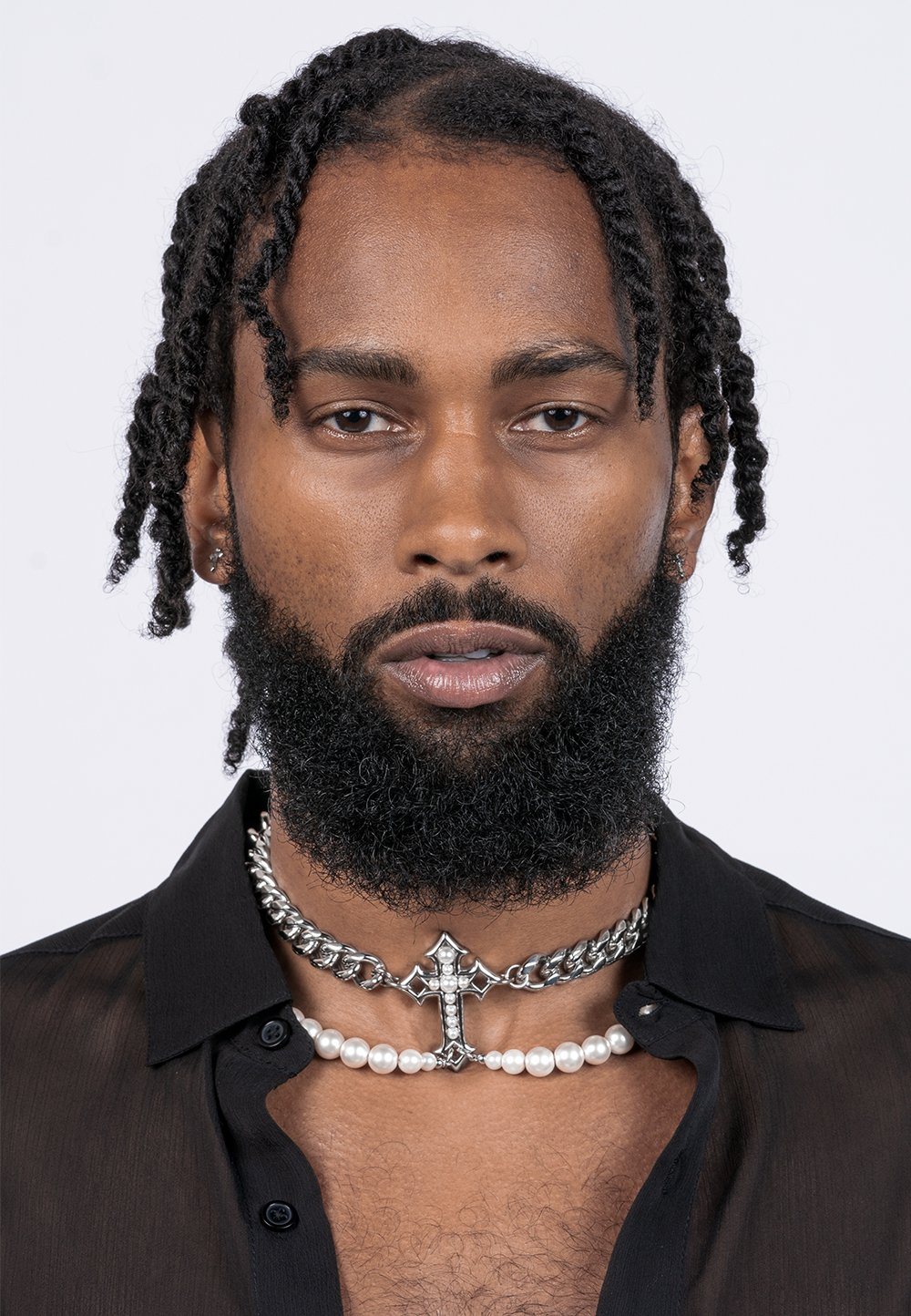 STATEMENT CROSS PEARL CHAIN