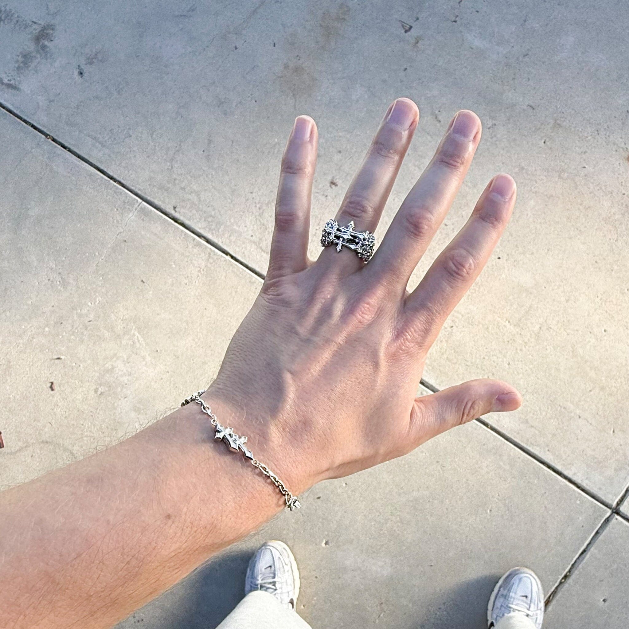 GRAVEYARD CROSS RING