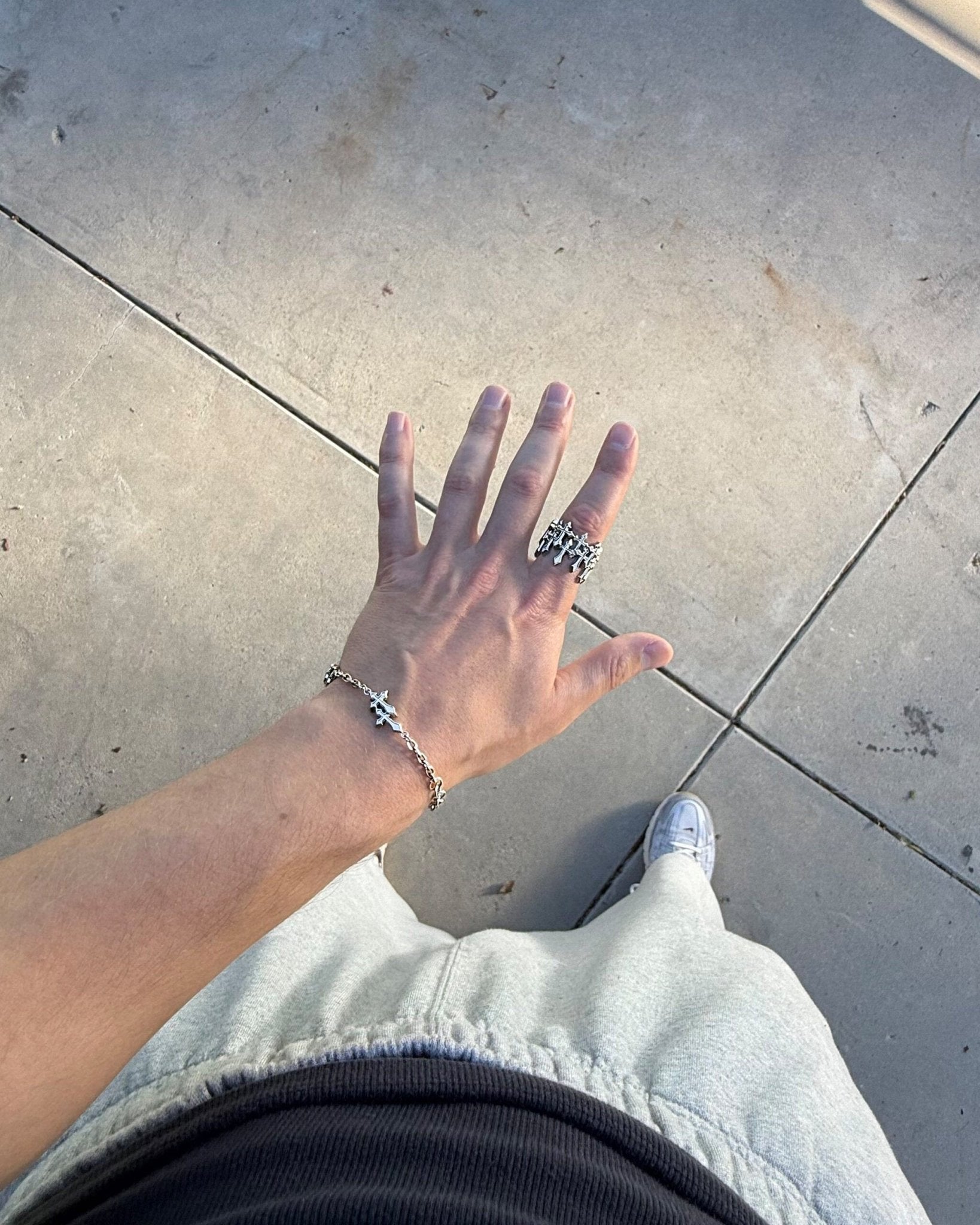 INFINITY CROSS RING