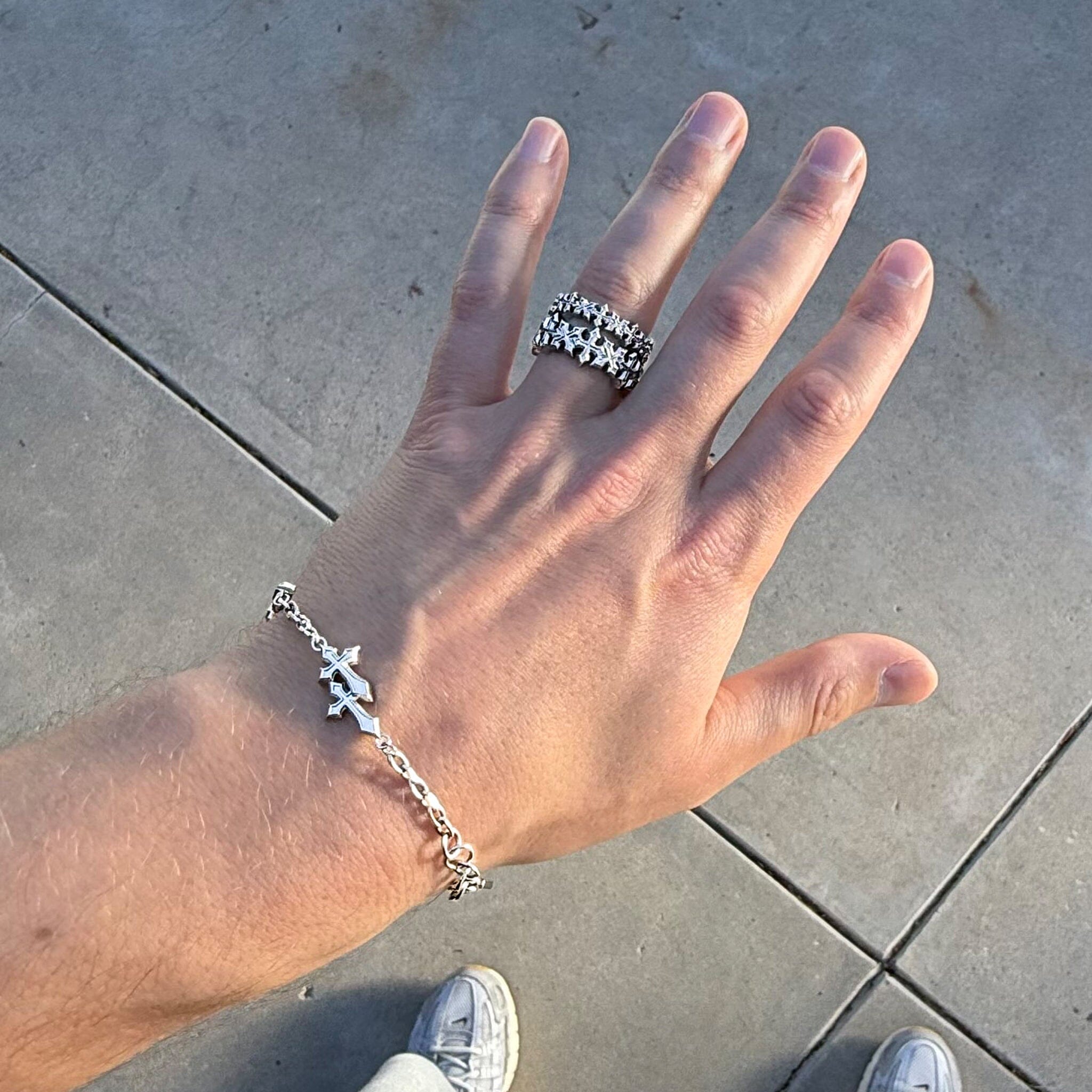ETERNAL CROSS BAND RING SET