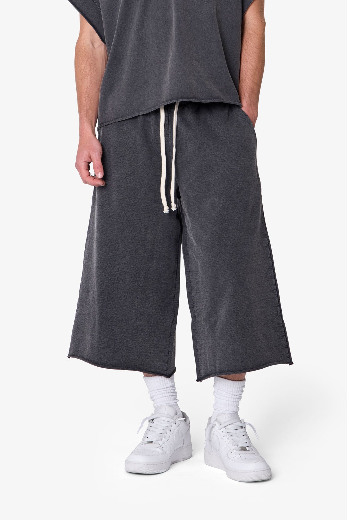Extra Long Sweatshorts - Washed Black