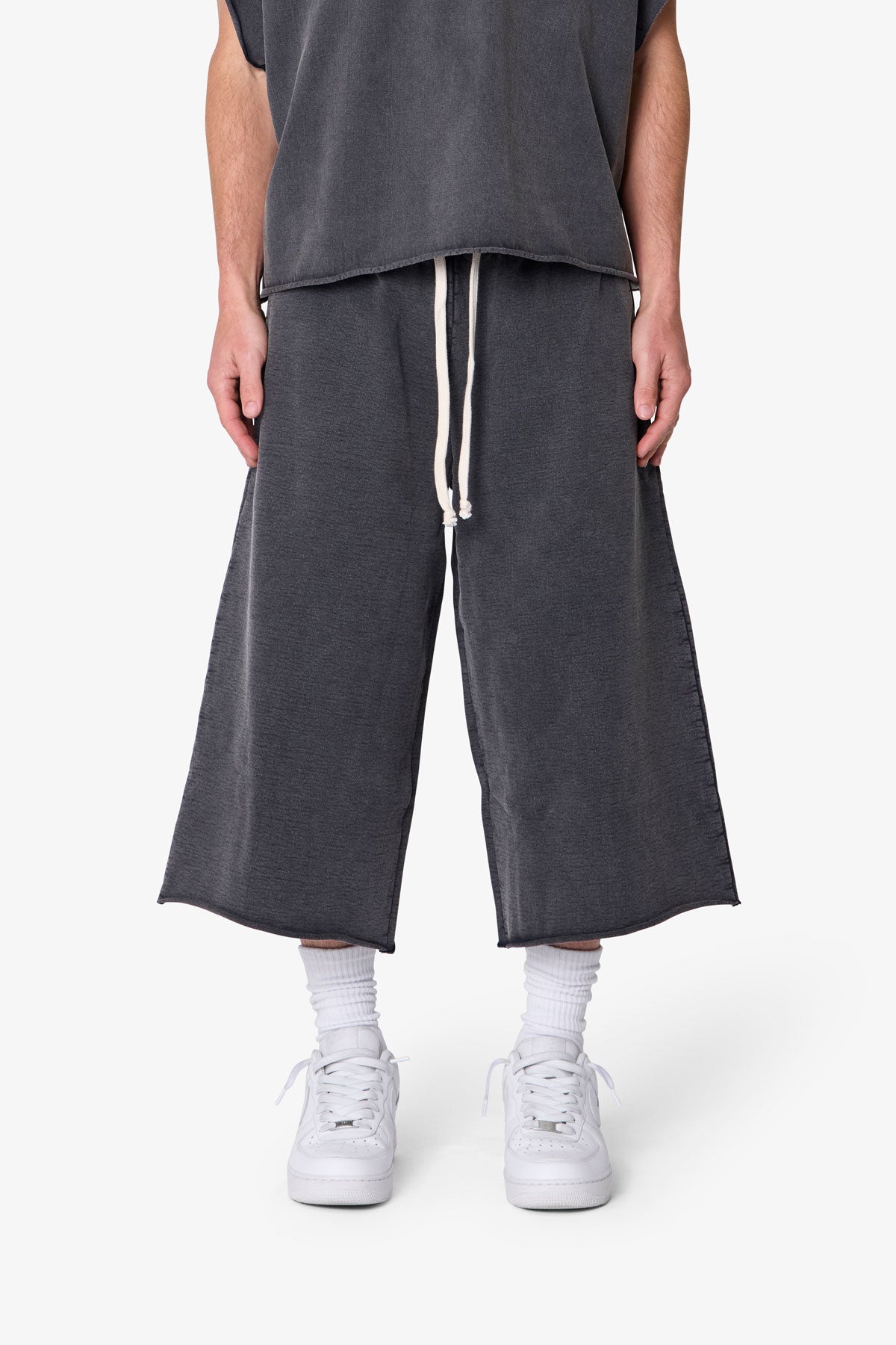 Extra Long Sweatshorts - Washed Black