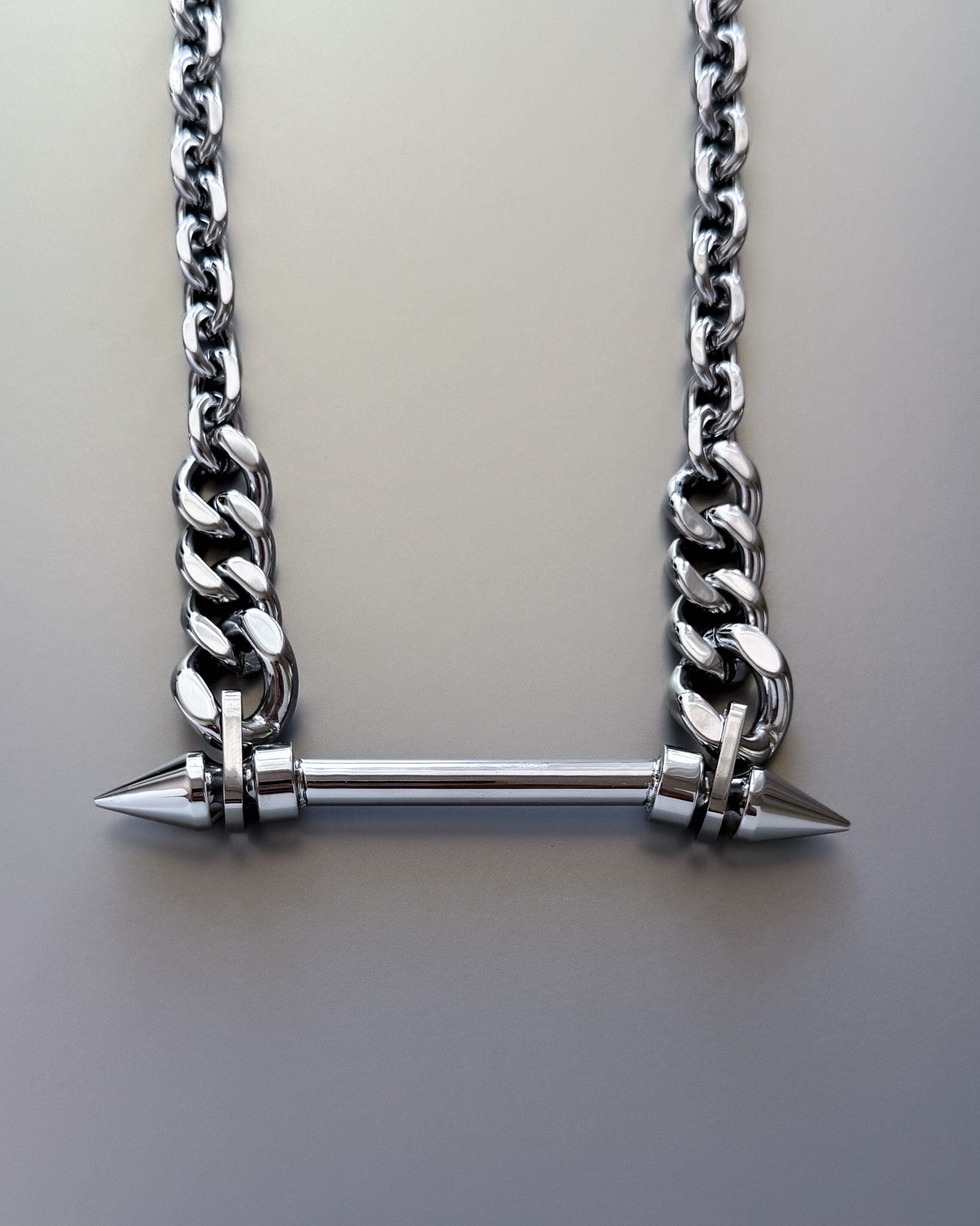 SPIKE BARBELL STATEMENT CHAIN