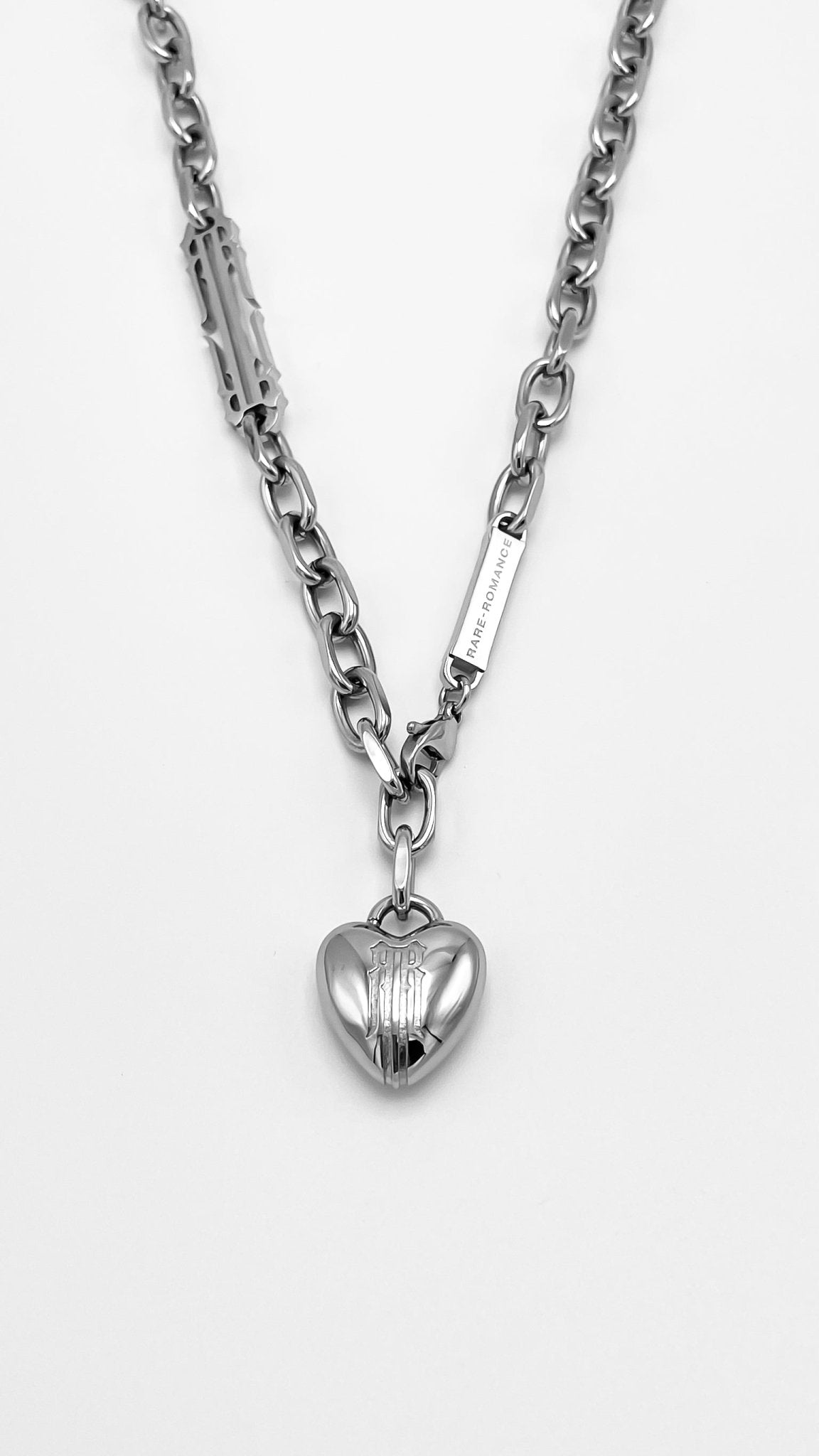 HEART CHAIN