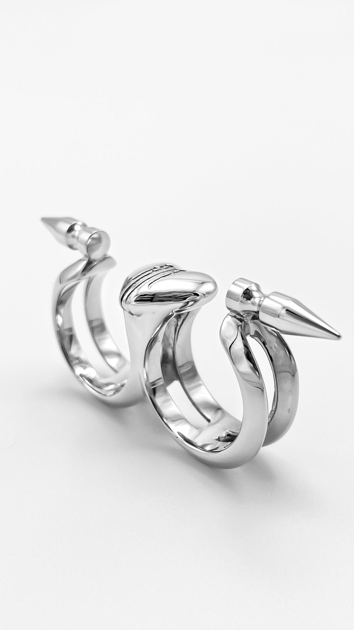 SPIKE HEART DOUBLE RING