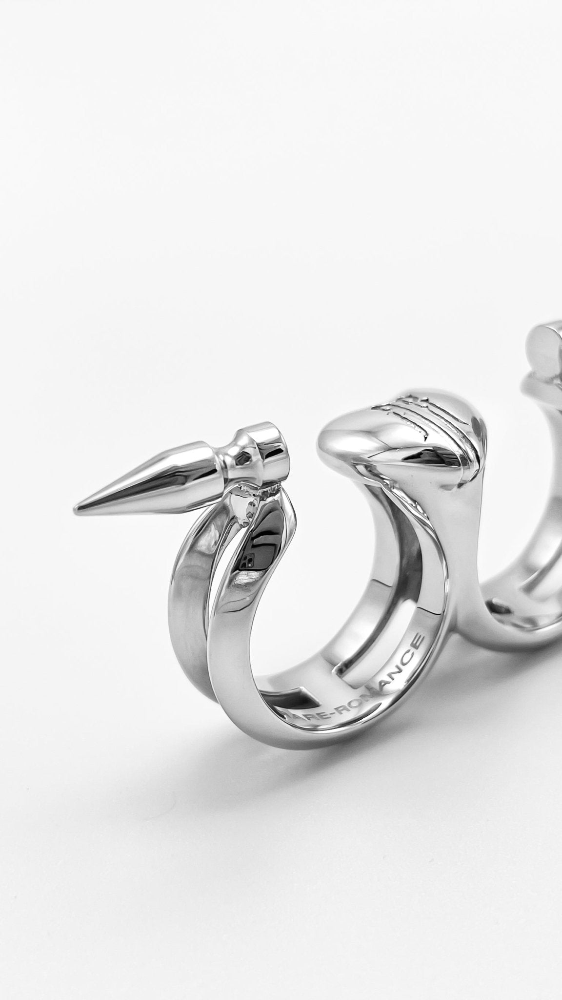 SPIKE HEART DOUBLE RING