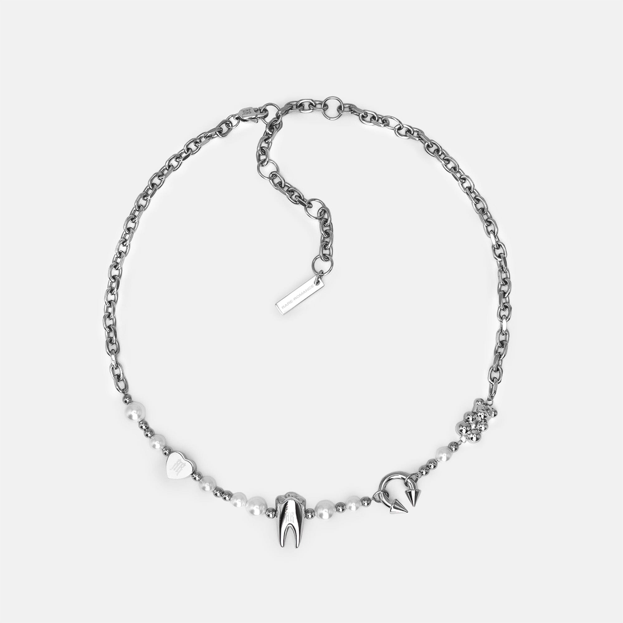 SWEET TOOTH PEARL NECKLACE