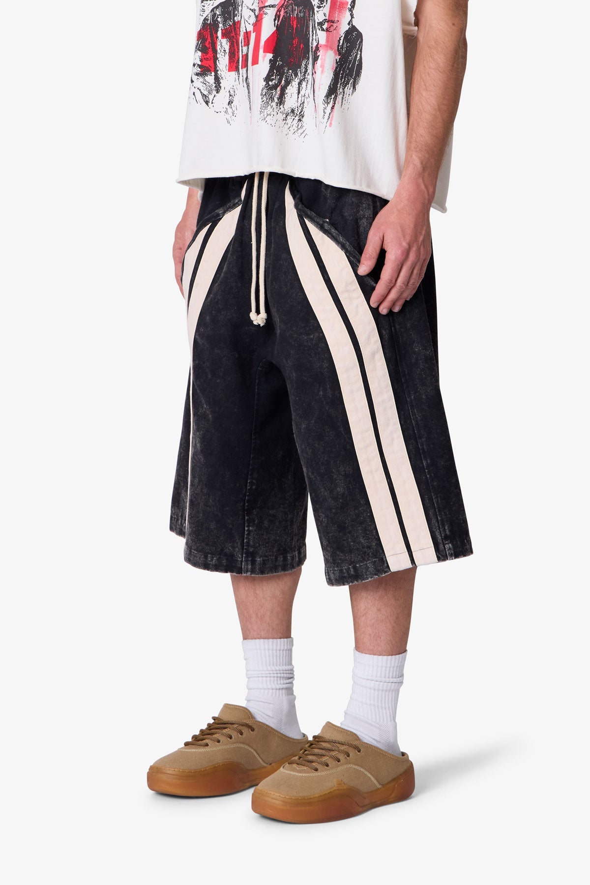 Ultra Baggy Stripe Twill Shorts - Washed Black
