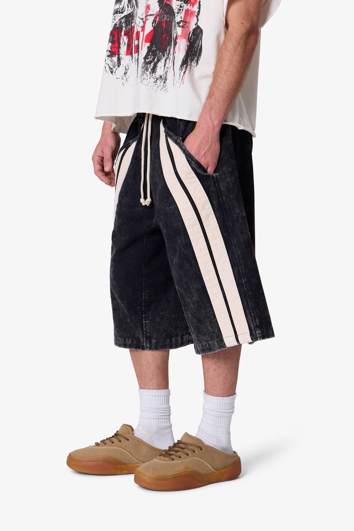 Ultra Baggy Stripe Twill Shorts - Washed Black
