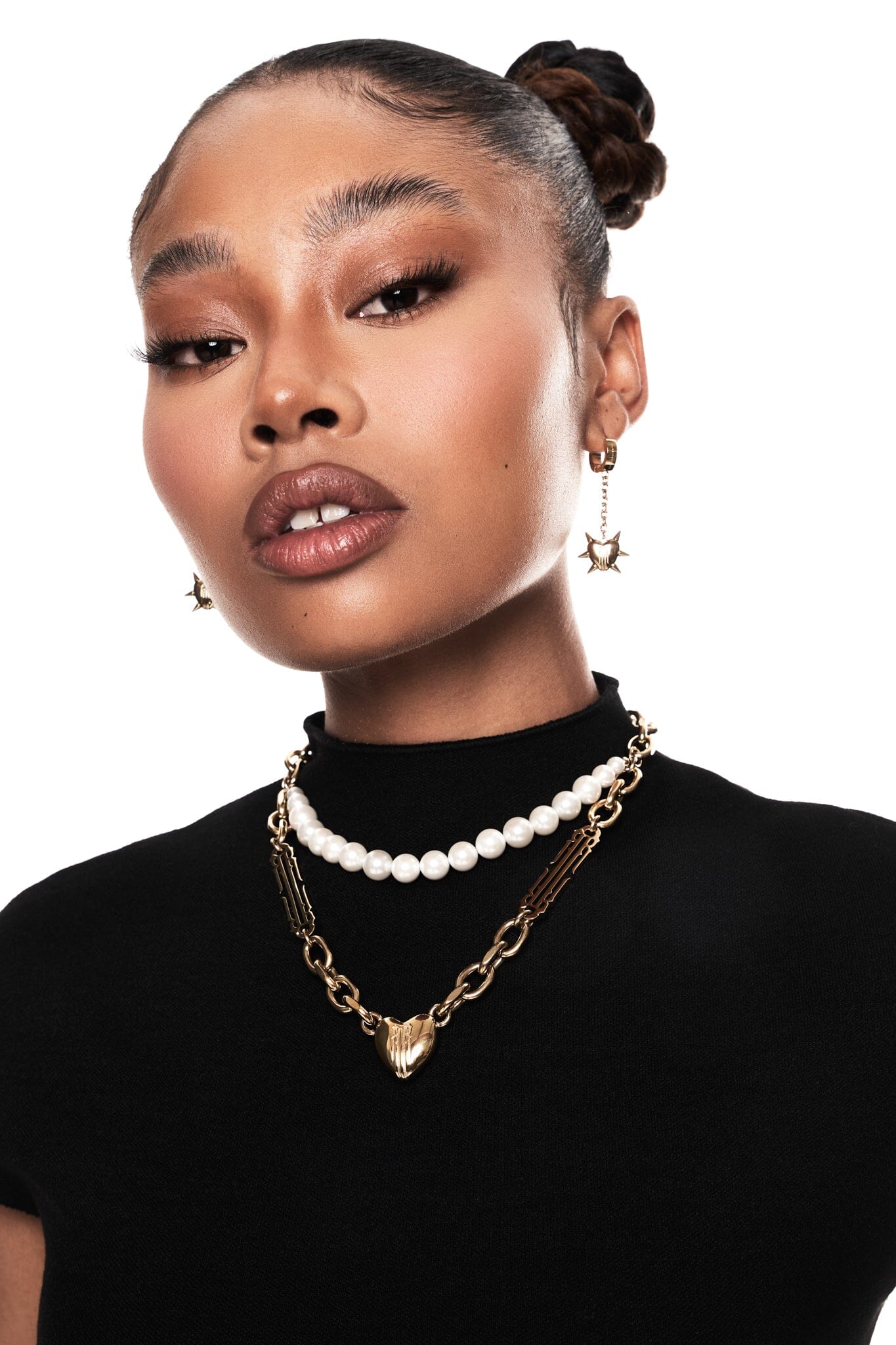 HEART STATEMENT PEARL CHAIN