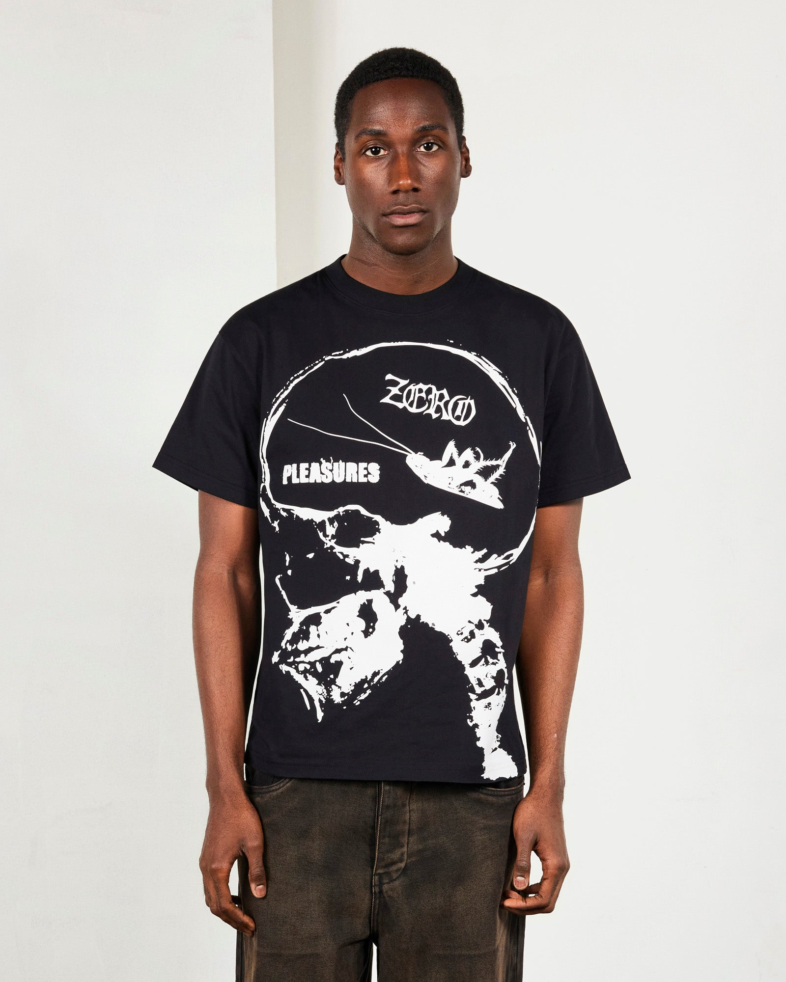 ROACHES T-SHIRT