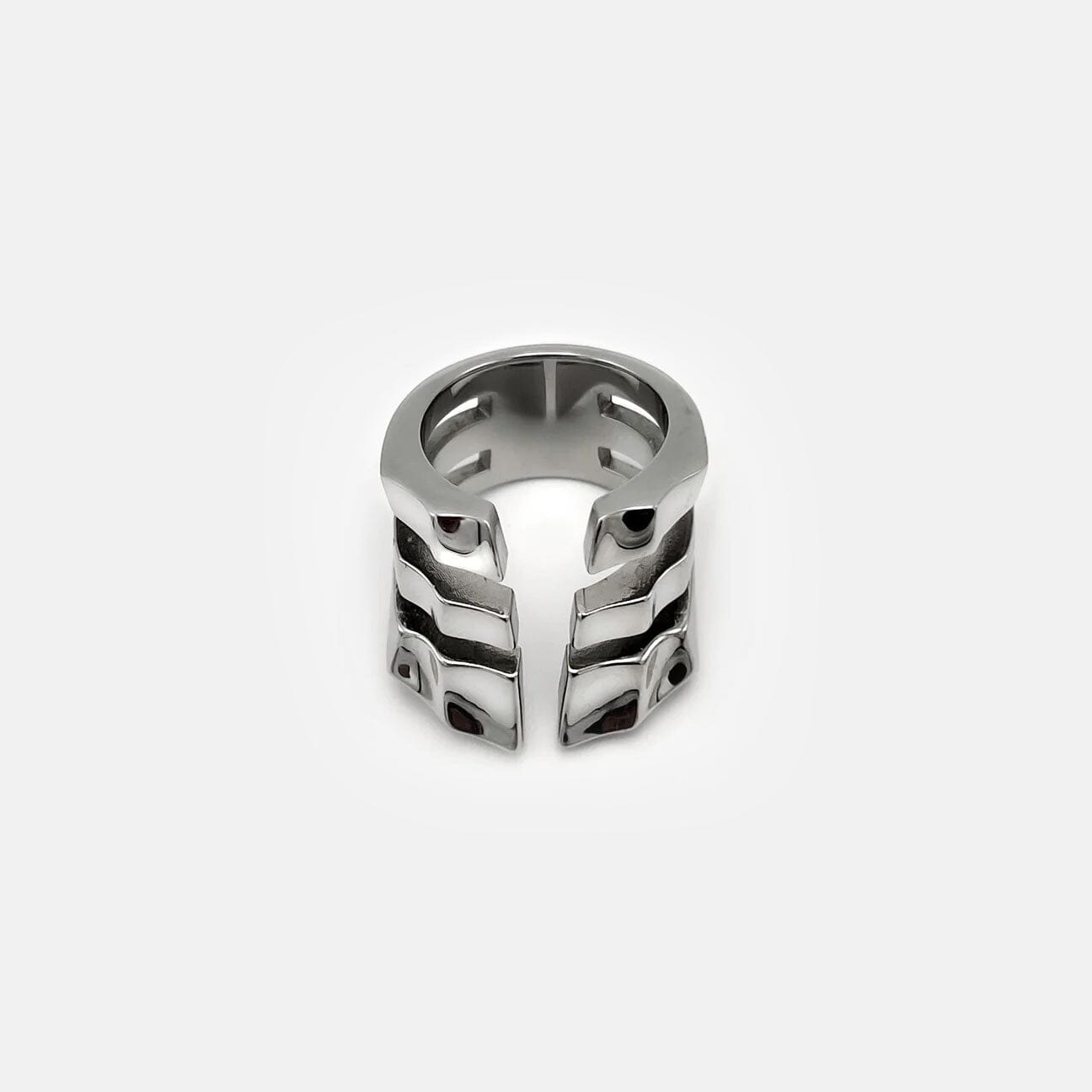 CAGED EXO-ARMOUR RING