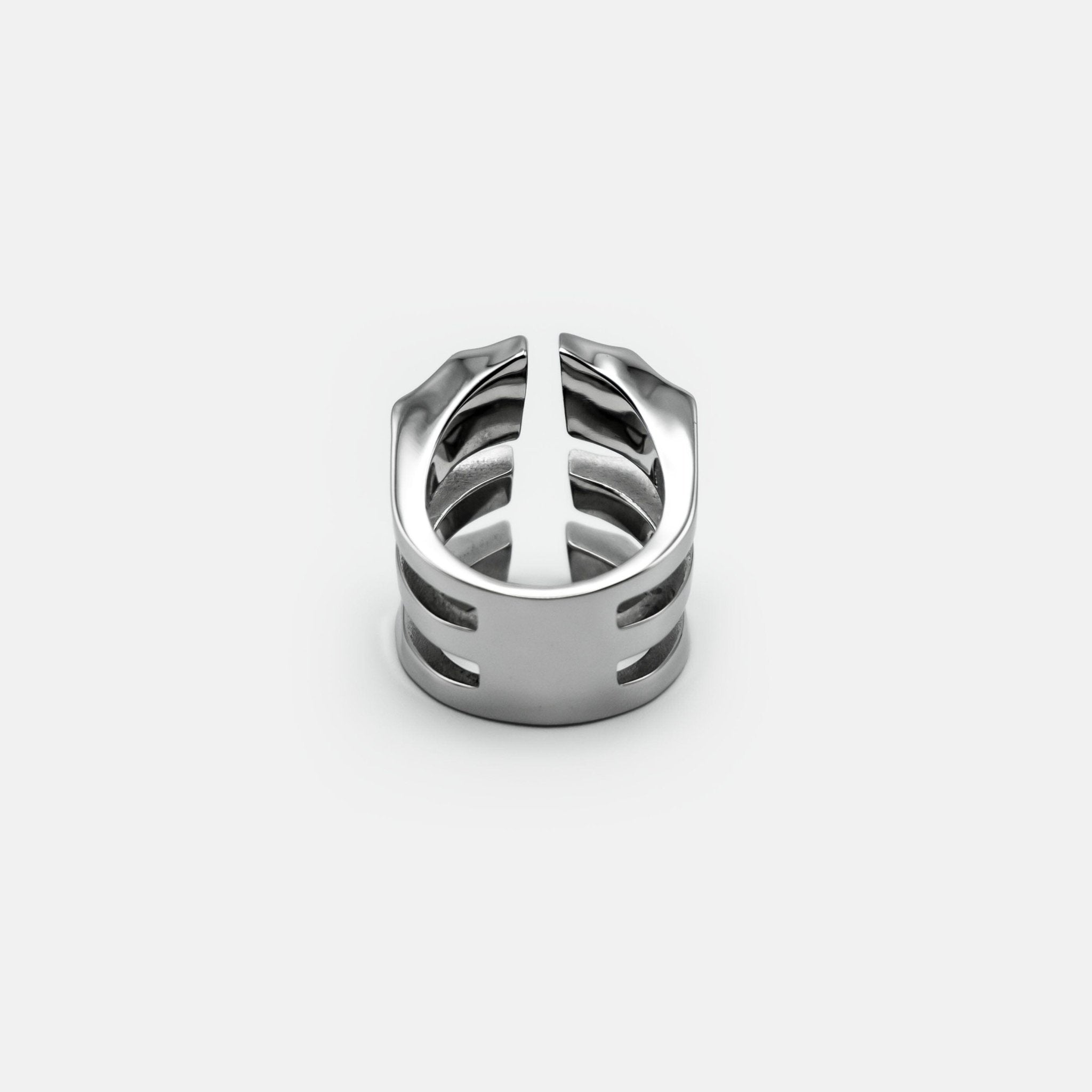 CAGED EXO-ARMOUR RING