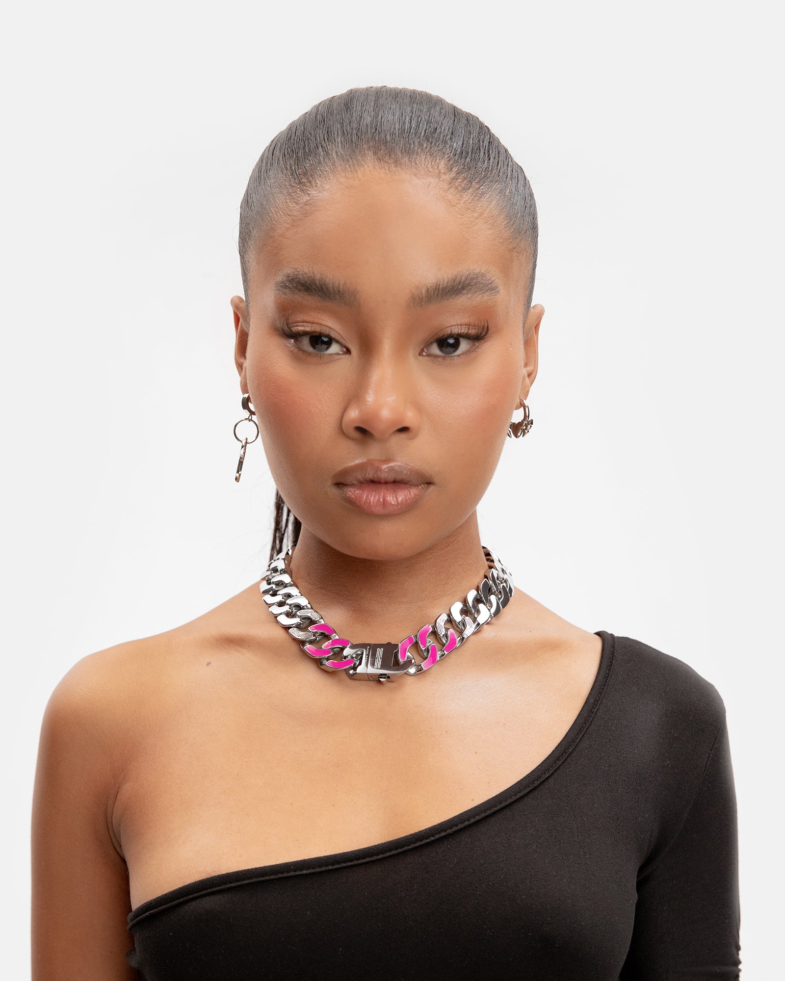 CHUNKY CUBAN CHAIN PINK