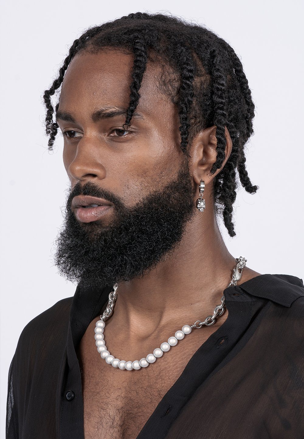 REFLECTIVE PEARL CHAIN