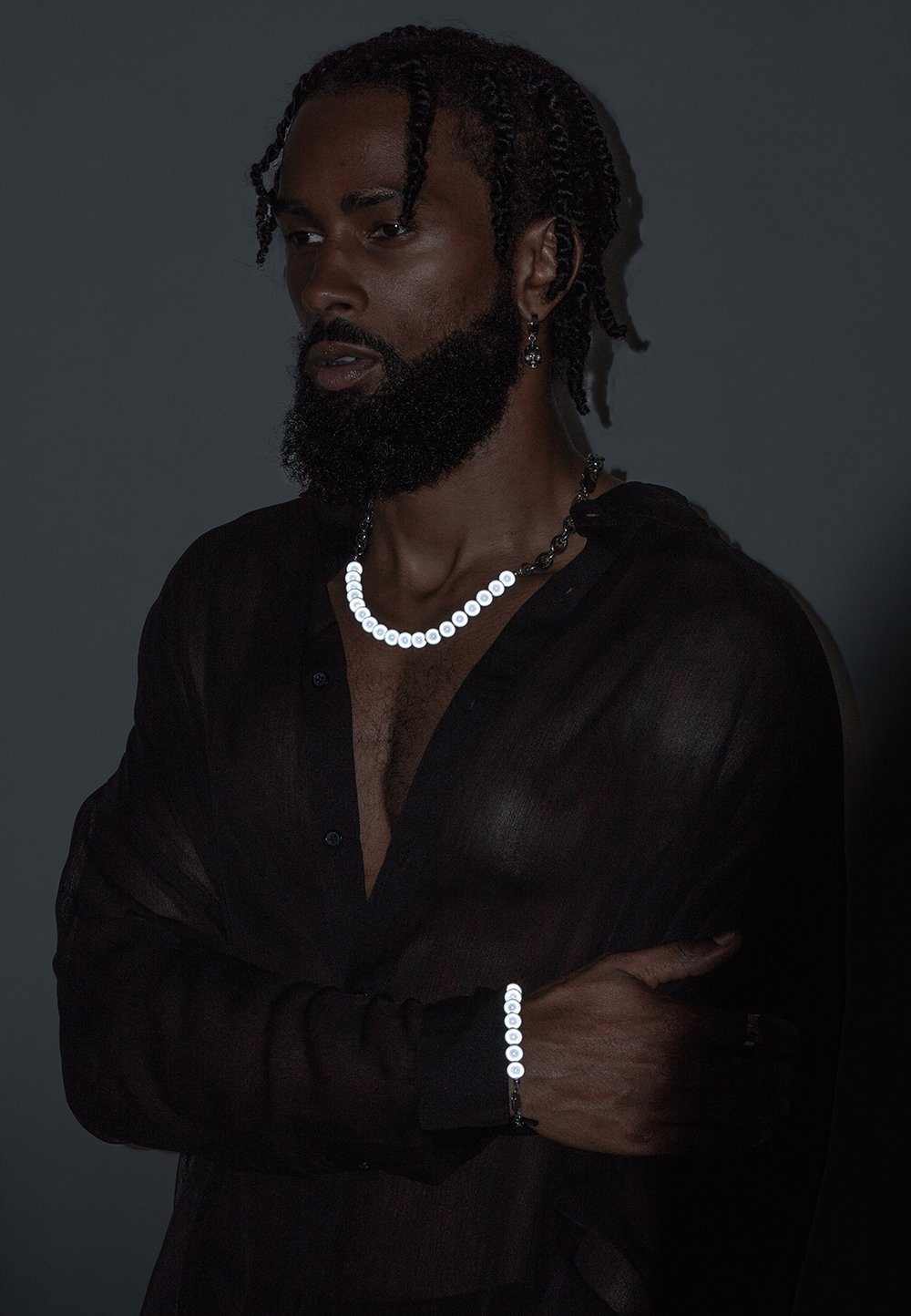 REFLECTIVE PEARL CHAIN