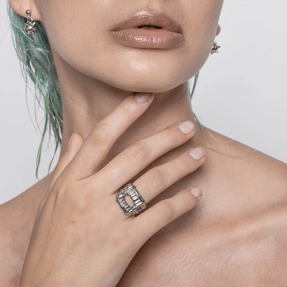 BITE ME RING