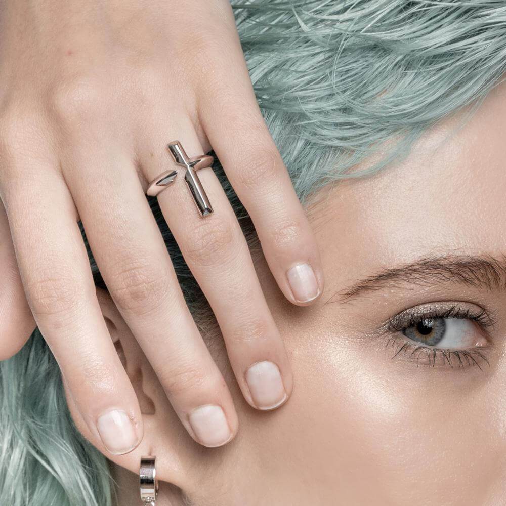 CROSS RING