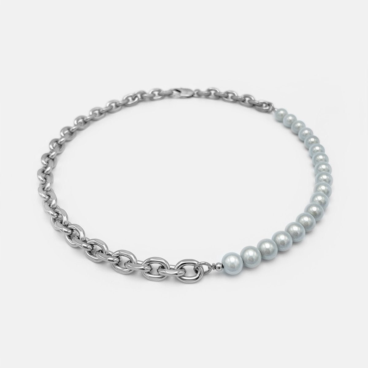 REFLECTIVE PEARL CHAIN